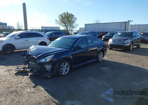 2013 Subaru Legacy 2.5I Limited z USA, uszkodzony, nr VIN 4S3BMBK63D3012786